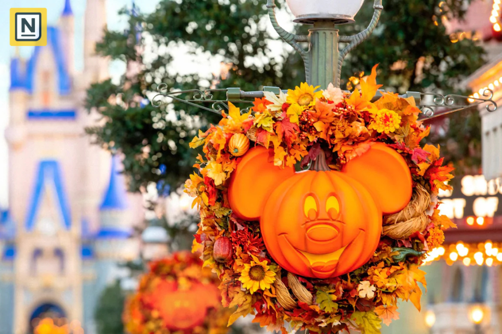 Disney pumkin spice halloween